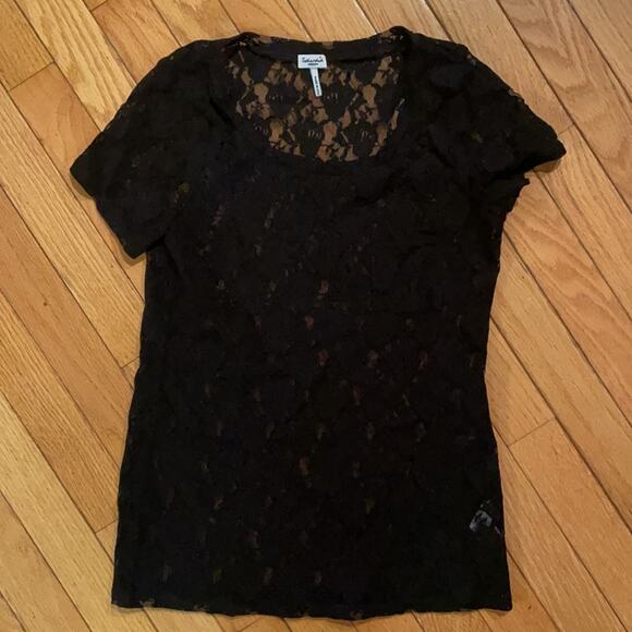 Splendid lace rose top black size Medium - Picture 2 of 5